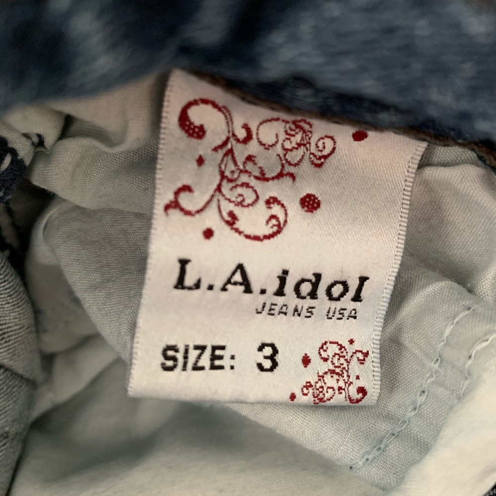 L.A. idol Boot Cut Jean - Picture 14 of 16